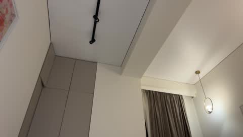 Kelly online show from March 2, 6:04 pm