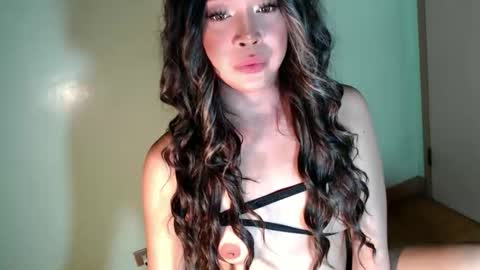 Snapshot of kellyclarksonx chatting on September 29, 6:29 am its me KELLY online show from September 29, 6:29 am