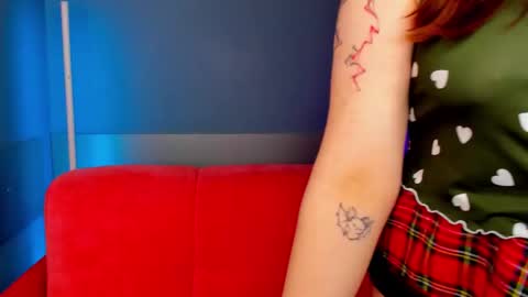 Kellyfiery online show from March 15, 8:20 am