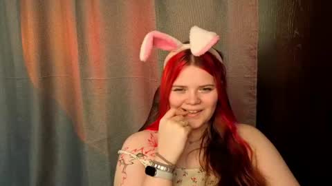 Kellyfiery online show from June 17, 8:28 am