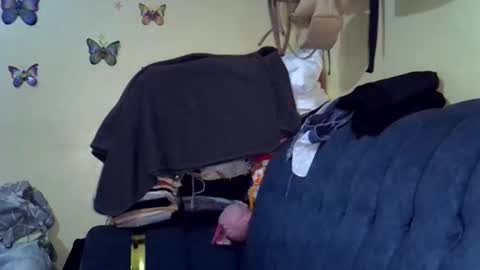 kellymine_ online show from February 10, 8:24 pm