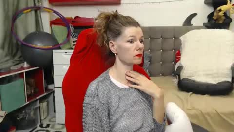 kelly online show from March 5, 10:21 pm