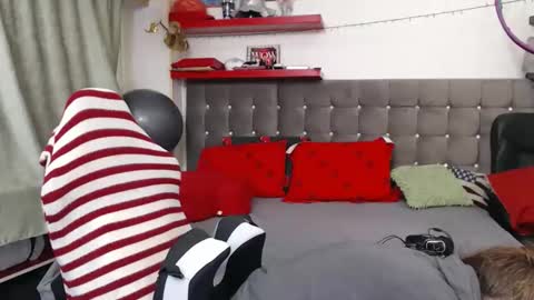 kelly online show from February 3, 11:26 am