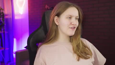 kelly online show from September 25, 8:51 am