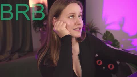 kelly online show from October 19, 7:53 am