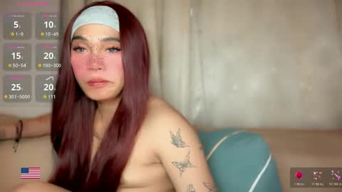 Kelly Smith online show from March 12, 1:28 pm