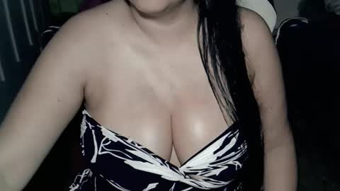 Kellyshow online show from January 13, 3:23 am