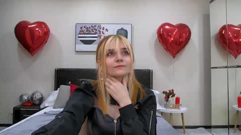 Kelly Stoneys online show from February 23, 3:18 pm