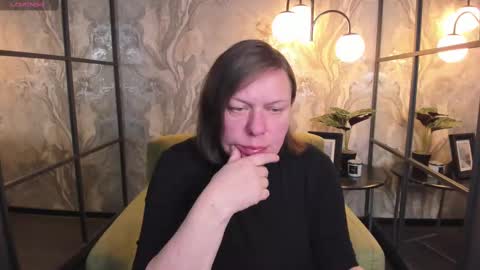 Snapshot of kellysuper chatting on February 10, 1:22 pm Kelly online show from February 10, 1:22 pm