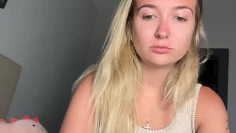 Kelsey Blu online show from June 14, 11:18 pm