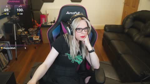 Snapshot of kelseycobalt chatting on December 7, 11:23 pm kelseycobalt online show from December 7, 11:23 pm