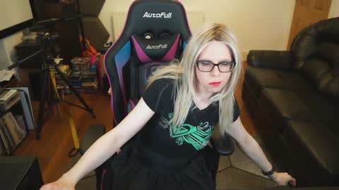 Snapshot of kelseycobalt chatting on December 22, 1:55 am kelseycobalt online show from December 22, 1:55 am