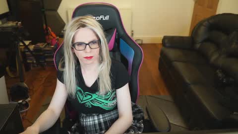 Snapshot of kelseycobalt chatting on December 29, 1:34 am kelseycobalt online show from December 29, 1:34 am