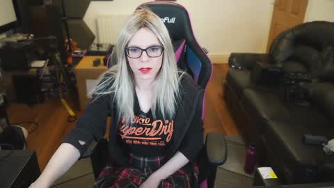 Snapshot of kelseycobalt chatting on January 8, 10:27 pm kelseycobalt online show from January 8, 10:27 pm