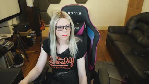 Snapshot of kelseycobalt chatting on January 28, 7:53 pm kelseycobalt online show from January 28, 7:53 pm