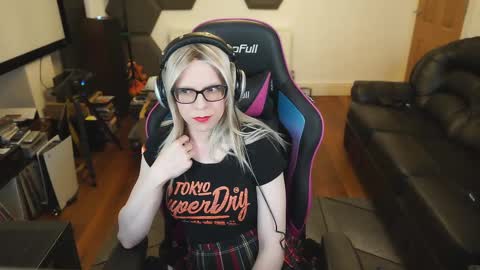 Snapshot of kelseycobalt chatting on February 19, 9:25 pm kelseycobalt online show from February 19, 9:25 pm