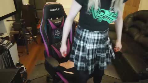 Snapshot of kelseycobalt chatting on March 1, 9:48 pm kelseycobalt online show from March 1, 9:48 pm