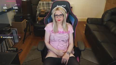 Snapshot of kelseycobalt chatting on October 7, 9:01 pm kelseycobalt online show from October 7, 9:01 pm