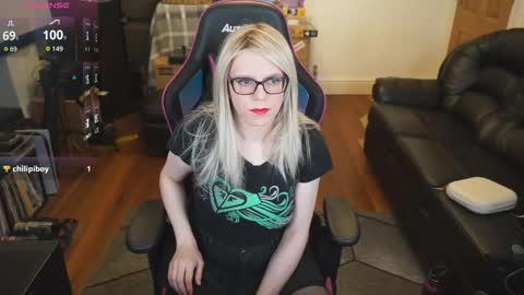 Snapshot of kelseycobalt chatting on October 22, 8:30 pm kelseycobalt online show from October 22, 8:30 pm