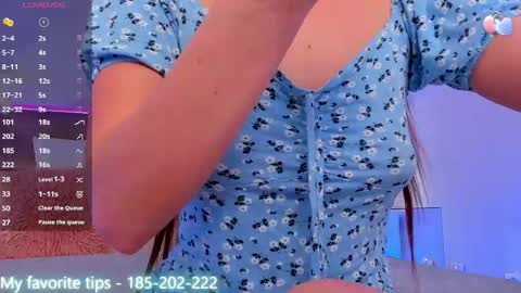 kelsi_di online show from March 24, 6:18 am