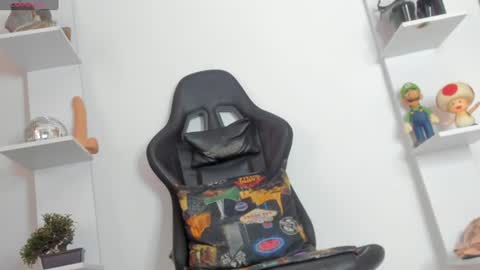 kelsi_steele online show from July 16, 12:55 pm