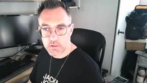 kelvin06133 online show from March 27, 2:06 pm