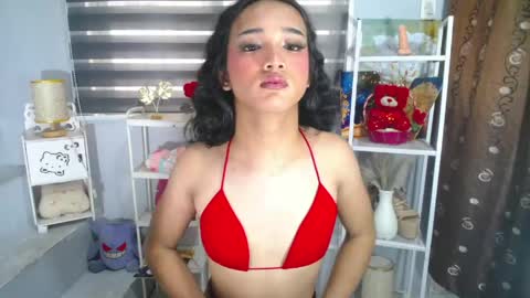 ken8804 online show from May 28, 7:38 am