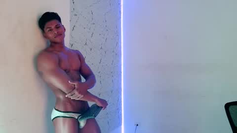 Snapshot of ken__owensx chatting on September 15, 3:39 am ken__owensx online show from September 15, 3:39 am