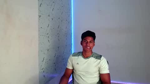 Snapshot of ken__owensx chatting on September 24, 3:04 pm ken__owensx online show from September 24, 3:04 pm