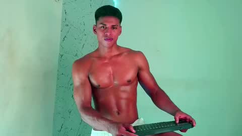 Snapshot of ken__owensx chatting on October 1, 5:24 am ken__owensx online show from October 1, 5:24 am