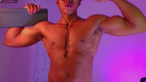 ken__owensx online show from November 30, 6:28 am