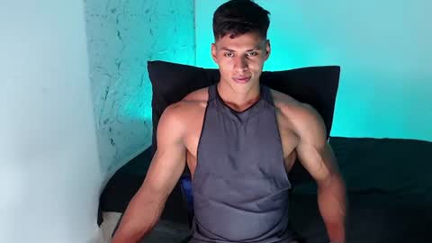 ken__owensx online show from June 9, 3:56 pm