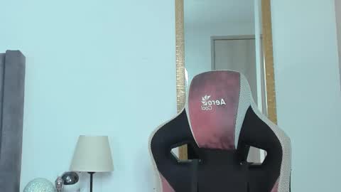 ken_mailik online show from October 19, 6:03 am