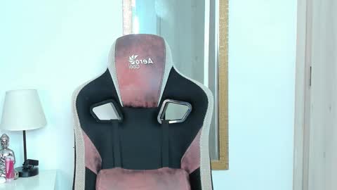 Snapshot of ken_mailik chatting on December 17, 4:18 am ken_mailik online show from December 17, 4:18 am