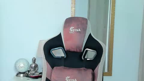 Snapshot of ken_mailik chatting on January 10, 3:19 am ken_mailik online show from January 10, 3:19 am