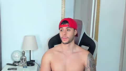 Snapshot of ken_mailik chatting on February 5, 5:23 am ken_mailik online show from February 5, 5:23 am