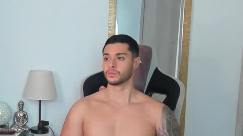 Snapshot of ken_mailik chatting on March 7, 10:07 pm ken_mailik online show from March 7, 10:07 pm