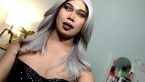 Ebony online show from July 1, 5:23 pm