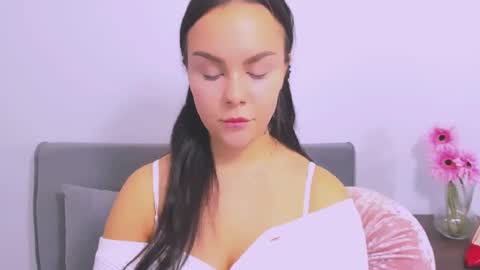 Snapshot of kendaldaisy chatting on February 10, 8:10 pm KendalDaisy online show from February 10, 8:10 pm