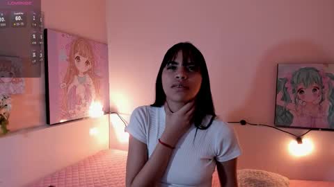 Kendall online show from February 4, 2:34 pm