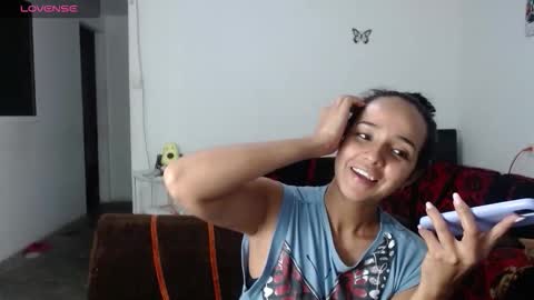 kendall online show from October 6, 3:15 am