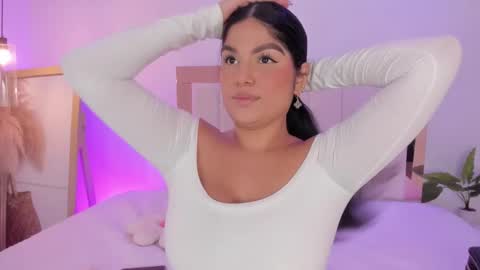   online show from March 4, 11:16 am