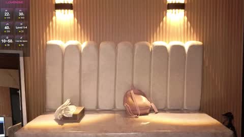 Snapshot of kendall_rossii_ chatting on November 23, 2:55 am kendall_rossii_ online show from November 23, 2:55 am