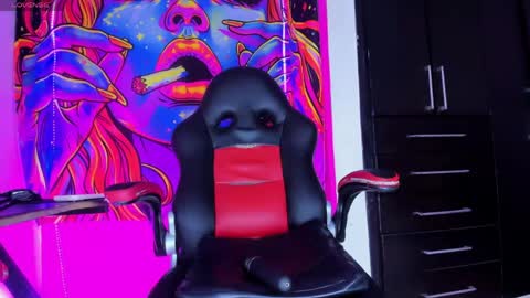 kendall_submissive online show from May 5, 3:14 am
