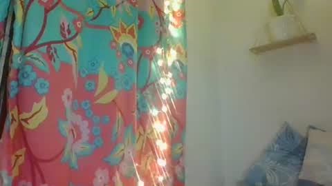 kendall_sweetbunny online show from March 22, 7:45 am