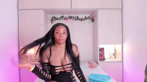 Kendal online show from October 2, 12:45 pm