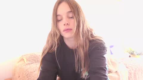 kendall online show from March 10, 2:05 pm