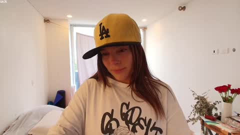 kendall online show from February 9, 3:27 pm