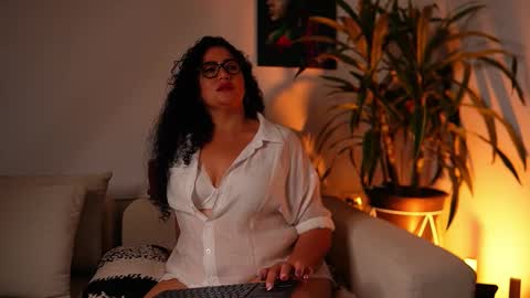 kendally_ online show from March 16, 2:10 pm