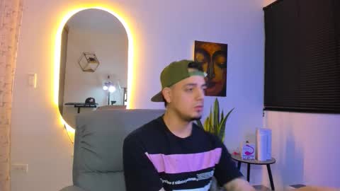 kendel_dimitri online show from March 7, 5:15 am